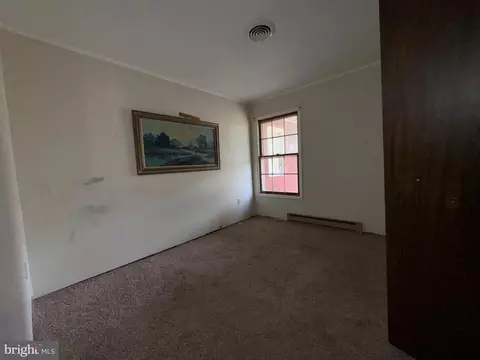 Bedroom - 6731 Middle Rd, Middletown, VA 22645 photo 1 of 15