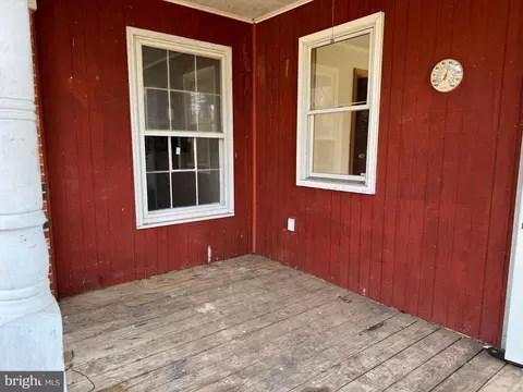 Exterior - 6731 Middle Rd, Middletown, VA 22645 photo 8 of 8