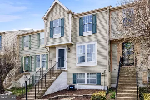 122 Township Ct, Stephens City, VA 22655