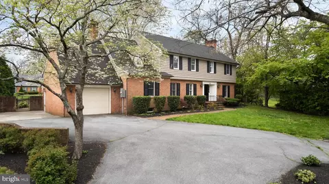 135 Oak Ridge Ln, Winchester, VA 22602
