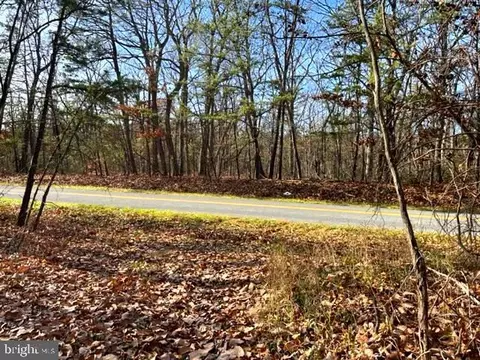 n timber ridge rd road, Cross Junction, VA 22625