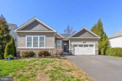 428 Canyon Rd, Winchester, VA 22602