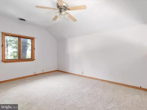 Bedroom - 214 Walnut Dr, Clear Brook, VA 22624 photo 2 of 8