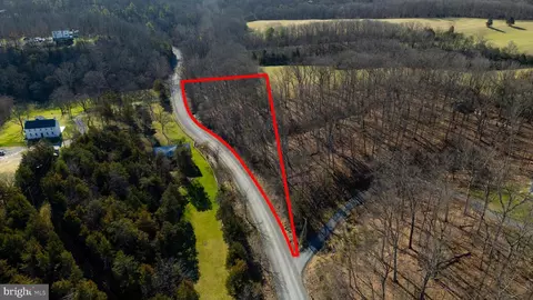 Huttle, Middletown, VA 22645