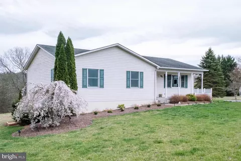 185 Isaac Dr, Gore, VA 22637
