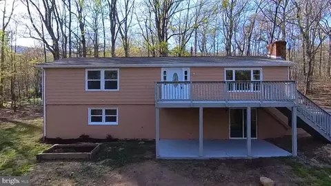 202 Falcon Trl, Winchester, VA 22602
