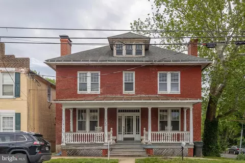 5342 Main St, Stephens City, VA 22655