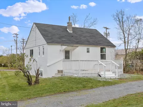 792 Fox Dr, Winchester, VA 22602