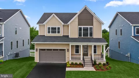 130 Sapphire St, Stephenson, VA 22656