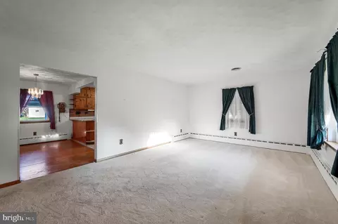 312 Bryarly Rd, Winchester, VA 22603 photo 9