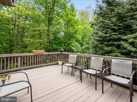 Exterior - 108 Eagle Dr, Cross Junction, VA 22625 photo 7 of 13