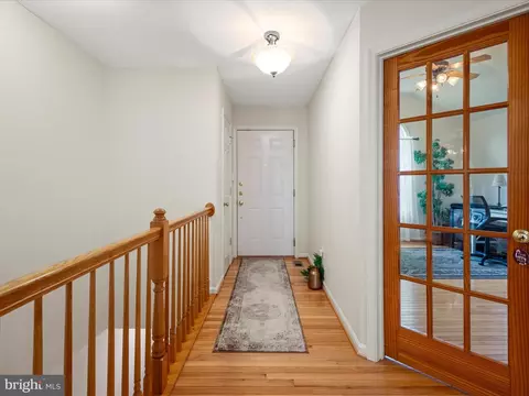 Entry Way - 108 Eagle Dr, Cross Junction, VA 22625 photo 1 of 5