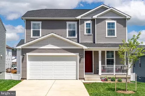 131 Seventh St, Middletown, VA 22645