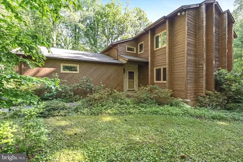 112 Old Forest Cir, Winchester, VA 22602