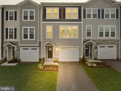 111 Checkerspot Way, Lake Frederick, VA 22630