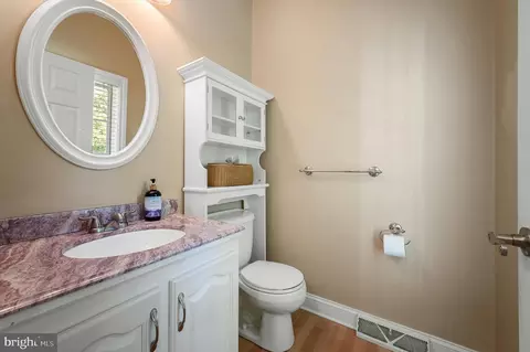 Bath - 232 Devland Dr, Winchester, VA 22603 photo 1 of 5