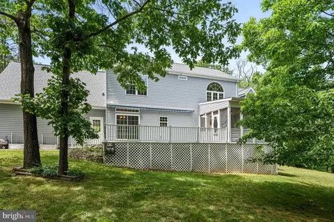 Exterior - 232 Devland Dr, Winchester, VA 22603 photo 16 of 17