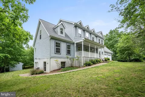 232 Devland Dr, Winchester, VA 22603