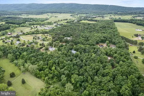 View/Area - 232 Devland Dr, Winchester, VA 22603 photo 3 of 6