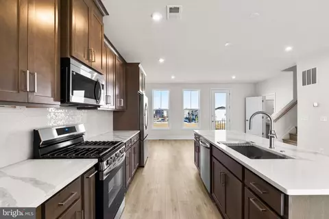 113 Galaxy Pl, Stephenson, VA 22656 photo 8