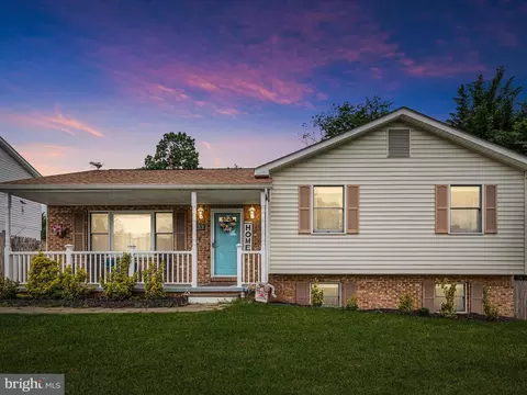 153 Pembridge Dr, Winchester, VA 22602