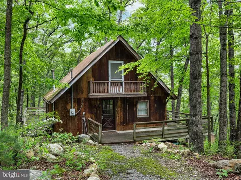 267 Bushy Ridge Dr, Star Tannery, VA 22654