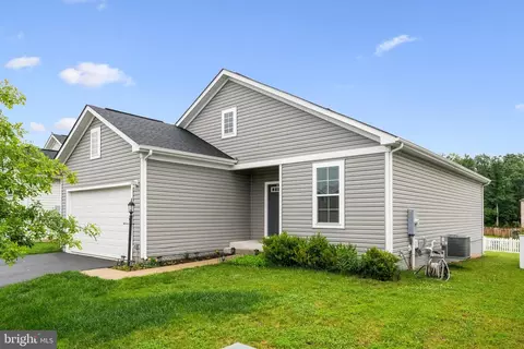 141 Patchwork Dr, Stephenson, VA 22656 photo 4