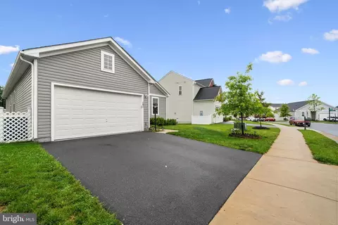 141 Patchwork Dr, Stephenson, VA 22656 photo 2