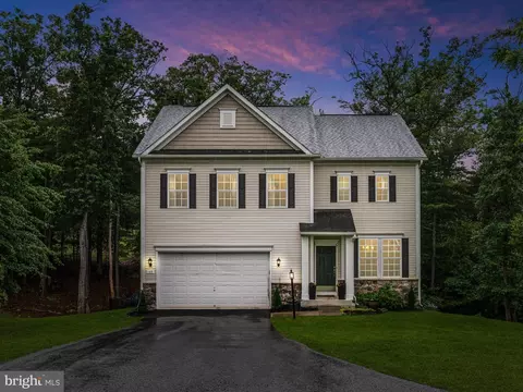 109 Green Dr, Cross Junction, VA 22625