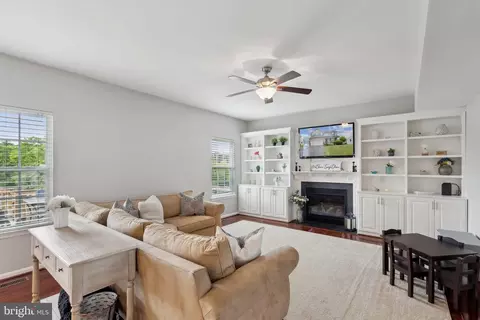 Living - 210 Morlyn Dr, Stephenson, VA 22656 photo 1 of 2