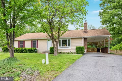 102 Winnepeg Pl, Winchester, VA 22603