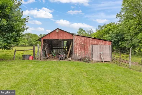 171 Sinking Spring Ln, Gore, VA 22637 photo 38