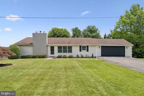 152 Burnt Church Rd, Winchester, VA 22603