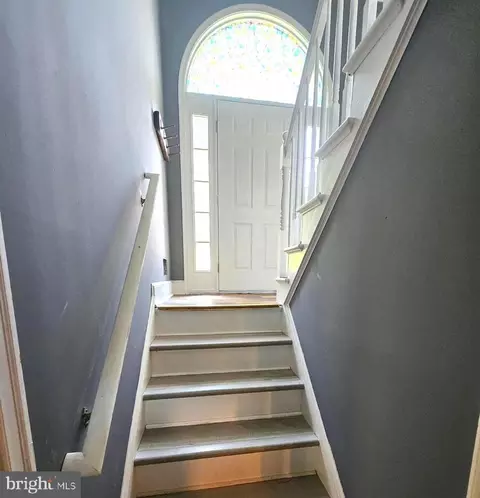 Entry Way - 112 Eagle Trl, Winchester, VA 22602 photo 18 of 21