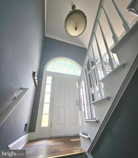 Entry Way - 112 Eagle Trl, Winchester, VA 22602 photo 19 of 21