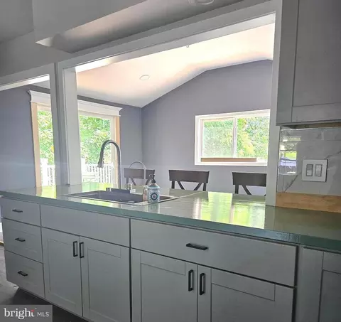 Kitchen - 112 Eagle Trl, Winchester, VA 22602 photo 3 of 5