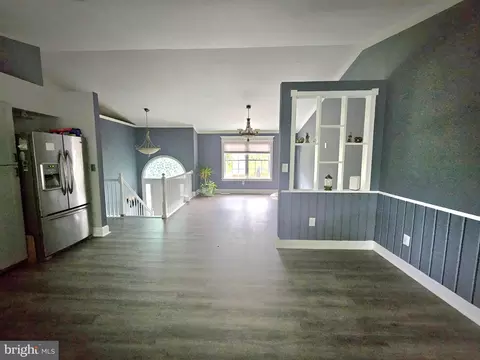 Entry Way - 112 Eagle Trl, Winchester, VA 22602 photo 13 of 21