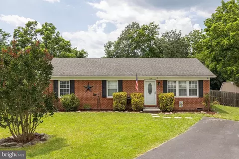 119 Summer Lake Dr, Stephens City, VA 22655