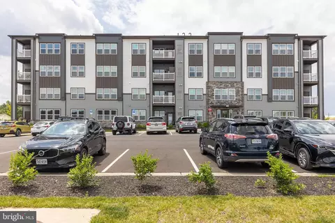 140 Mccormick Cir #403, Winchester, VA 22602