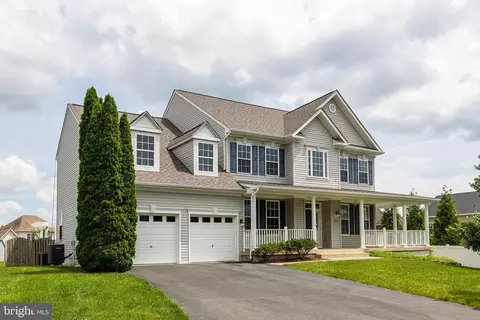 105 Braxton Ct, Winchester, VA 22602