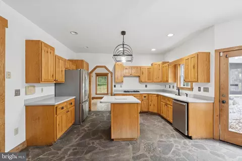 360 Clearview Dr, Clear Brook, VA 22624 photo 6