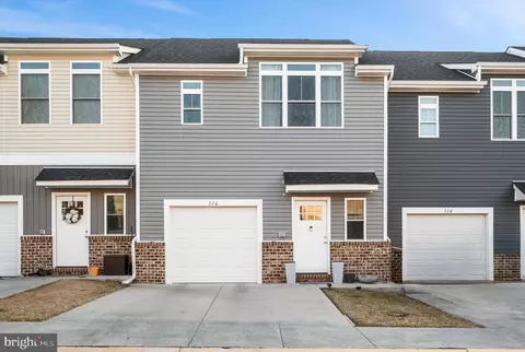 116 Coralyrose Ct, Winchester, VA 22602