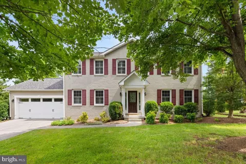 1962 Kathy Ct, Winchester, VA 22601