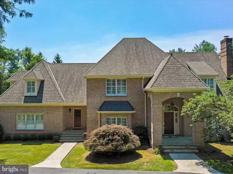 325 Windsor Ln, Winchester, VA 22602