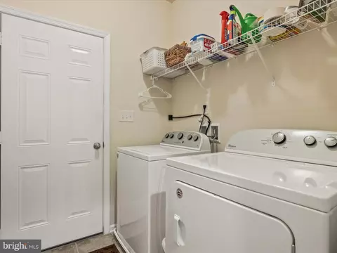 109 Bleeding Heart Dr, White Post, VA 22663 photo 24