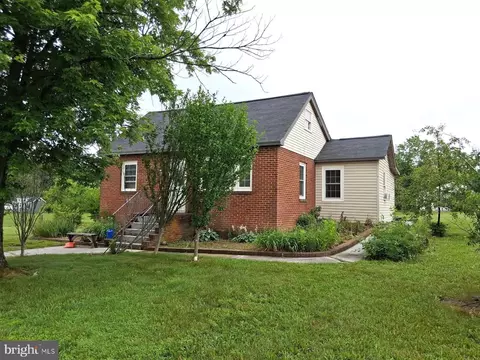 1597 Fairfax Pike, Stephens City, VA 22655