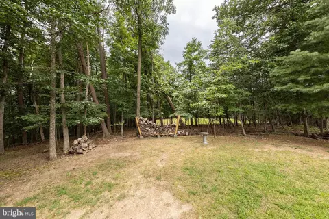 115 Eagle Dr, Cross Junction, VA 22625 photo 44