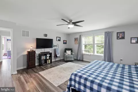 115 Eagle Dr, Cross Junction, VA 22625 photo 19