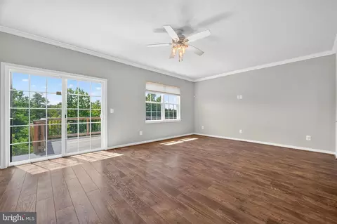 Living - 218 Patchwork Dr, Stephenson, VA 22656 photo 3 of 4