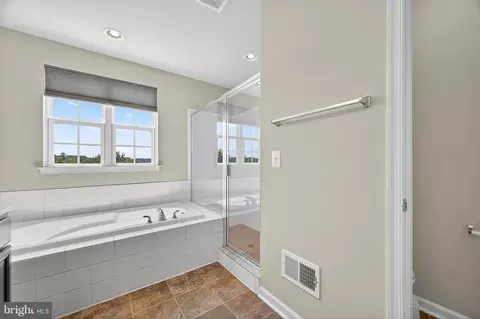 Bath - 218 Patchwork Dr, Stephenson, VA 22656 photo 1 of 1